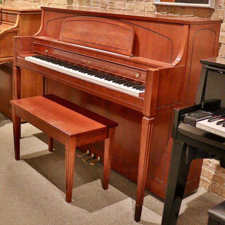 Upright Pianos, Upright Pianos in Chicago, Pianos that are upright in Chicago IL
