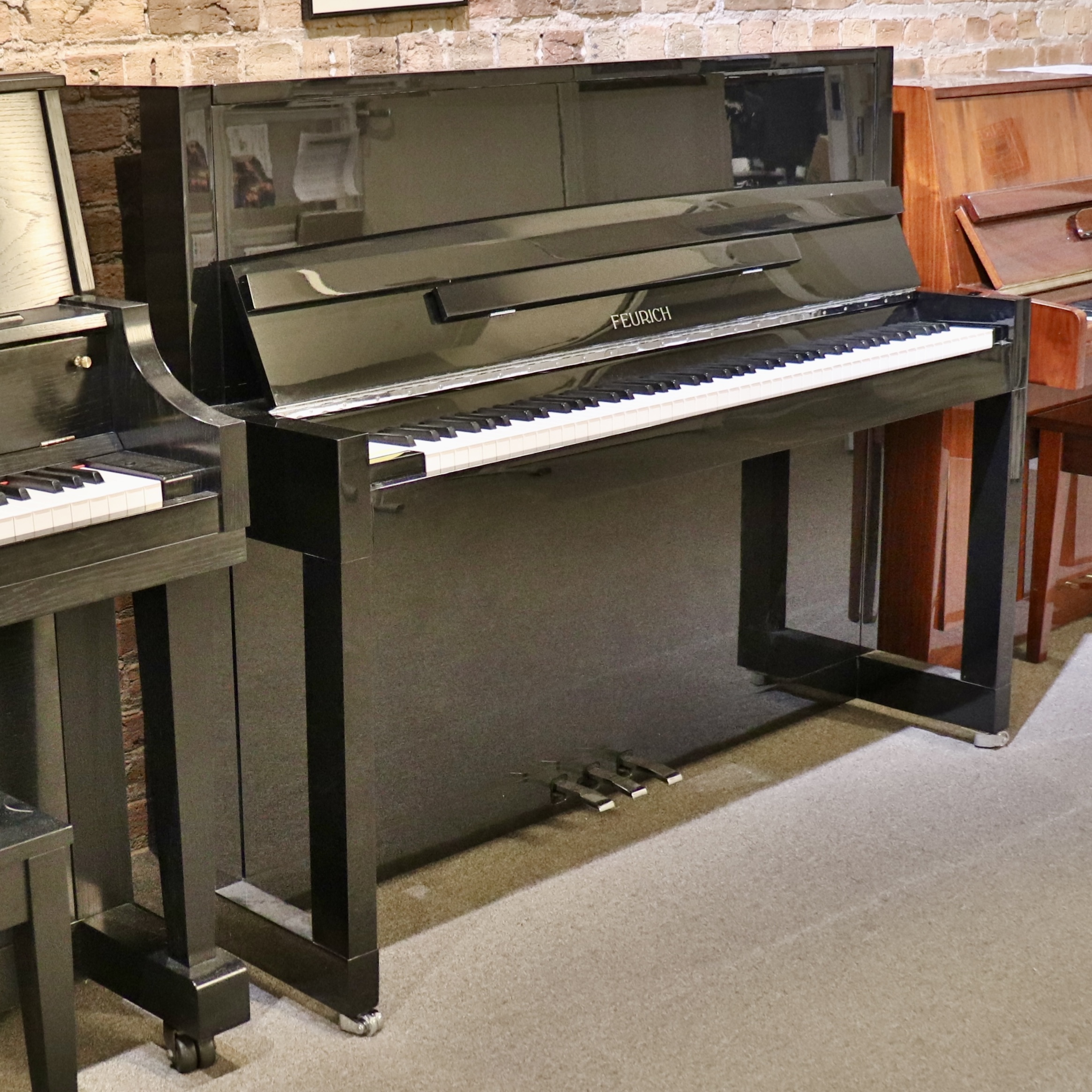rent a piano in Michigan, Michigan piano rental service, luxury piano rentals Michigan