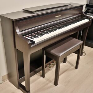 Yamaha CLP-785